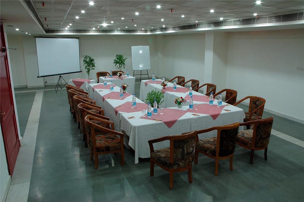 Hotel Regent Continental Delhi Kültér fotó