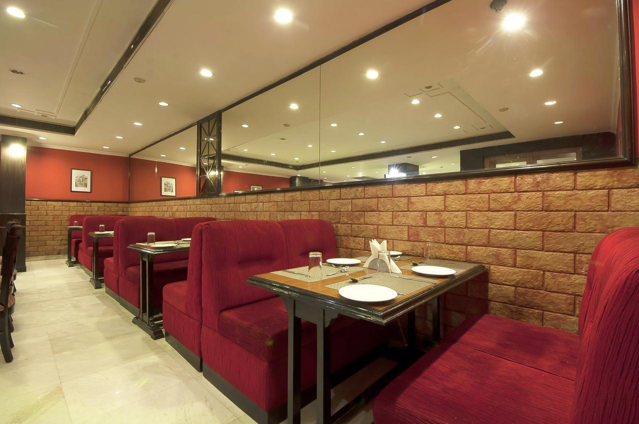 Hotel Regent Continental Delhi Kültér fotó